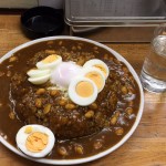 葛飾区デカ盛り!堀切菖蒲園「カレーショップ　アルー」でアルーカレー大盛り!