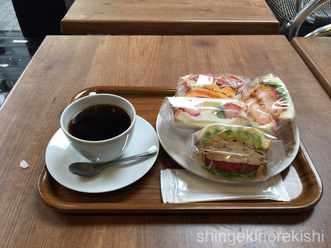 神谷町デカ盛り3206本店ボリューム満点サンドイッチデビルサンド人気有名カフェ朝食パンケーキ4