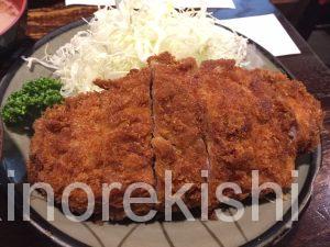 新線新宿デカ盛り豚珍館とんちんかん巨大とんかつ定食大盛りご飯おかわり自由有名人気美味しい豚汁8