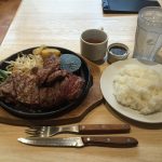 南大沢デカ盛り!「バーベキューキッチン」でメガビーフステーキ500g!ランチin東京ミートレア!