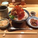 日本橋デカ盛り!「つじ半」で海鮮丼”ぜいたく丼（松）”!ご飯大盛り!
