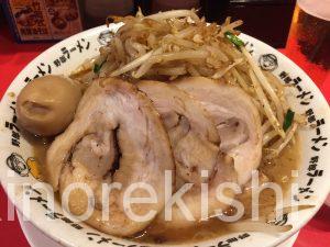 渋谷デカ盛り野郎ラーメンセンター街総本店豚骨豚野郎大盛りメガ盛り野菜増しブタックカード朝食深夜24時間営業8