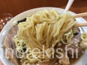 デカ盛りチャーシューメンラーメンらあめん満来まんらい新橋店舗内幸町大盛り巨大分厚い有名人気ほりうち麺スープ納豆メンマ新宿西口メニューこだわりざる10