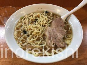 デカ盛りチャーシューメンラーメンらあめん満来まんらい新橋店舗内幸町大盛り巨大分厚い有名人気ほりうち麺スープ納豆メンマ新宿西口メニューこだわりざる7