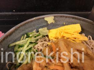 デカ盛り立ち食いそば京成上野つるや冷しジャンボ五目蕎麦メニューデカ盛り進撃の歴史24
