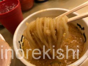 デカ盛り背脂超ごってり麺ごっつ秋葉原店まかないから生まれたカレーつけ麺大盛りメニュー進撃の歴史16