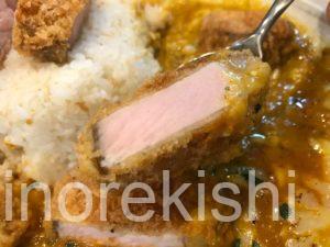 デカ盛りスパイスカレー浅草橋カレーピークcurrypeakロースカツカレーチーズライス特盛メニュー進撃の歴史