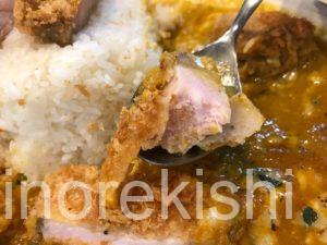 デカ盛りスパイスカレー浅草橋カレーピークcurrypeakロースカツカレーチーズライス特盛メニュー進撃の歴史