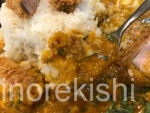 デカ盛りスパイスカレー浅草橋カレーピークcurrypeakロースカツカレーチーズライス特盛メニュー進撃の歴史