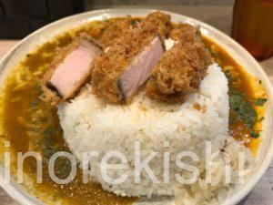 デカ盛りスパイスカレー浅草橋カレーピークcurrypeakロースカツカレーチーズライス特盛メニュー進撃の歴史