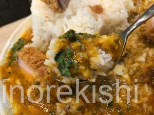 デカ盛りスパイスカレー浅草橋カレーピークcurrypeakロースカツカレーチーズライス特盛メニュー進撃の歴史