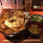 デカ盛り豚丼!御徒町・上野広小路「豚っく（ぶたっく）」でメガ盛りランチメニュー（ハーフ&ハーフ）!