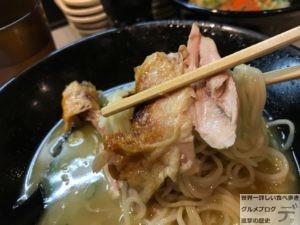 巨大チキンチャーシュー秋葉原鶏王けいすけ鶏白湯ラーメン味玉入り大盛りTKGメニューもやしデカ盛り進撃の歴史