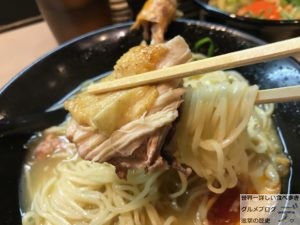 巨大チキンチャーシュー秋葉原鶏王けいすけ鶏白湯ラーメン味玉入り大盛りTKGメニューもやしデカ盛り進撃の歴史