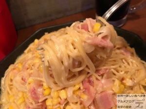 デカ盛りパスタ秋葉原cafemocoカフェモコチーズクリームセットメニュー2倍盛り進撃の歴史