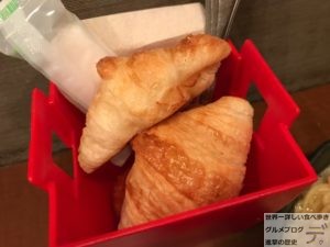 デカ盛りパスタ秋葉原cafemocoカフェモコチーズクリームセットメニュー2倍盛り進撃の歴史