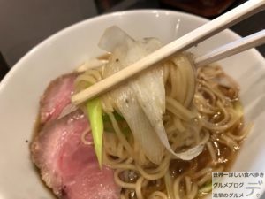 御徒町ラーメンチラナイサクラ王様中華そば大盛り半チャーハンメニュー上野仲御徒町デカ盛り進撃のグルメ