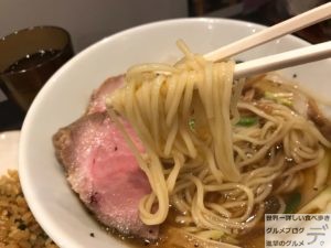 御徒町ラーメンチラナイサクラ王様中華そば大盛り半チャーハンメニュー上野仲御徒町デカ盛り進撃のグルメ