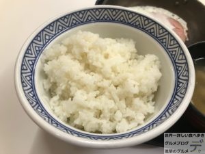 吉野家編チェーン店の朝食モーニングメニューを大盛り調査ハムエッグ納豆定食一汁三菜朝膳デカ盛り進撃のグルメ