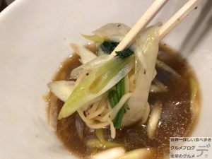 御徒町ラーメンチラナイサクラ王様中華そば大盛り半チャーハンメニュー上野仲御徒町デカ盛り進撃のグルメ