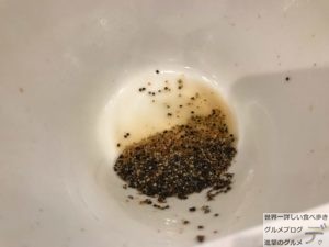 御徒町ラーメンチラナイサクラ王様中華そば大盛り半チャーハンメニュー上野仲御徒町デカ盛り進撃のグルメ