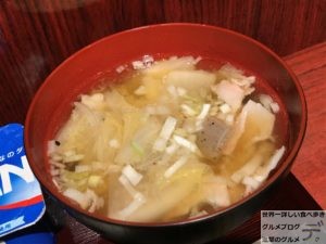 大盛りオムライス三越前日本橋食工房あらじん洋食ランチメニュー豚汁デカ盛り進撃のグルメ