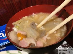 大盛りオムライス三越前日本橋食工房あらじん洋食ランチメニュー豚汁デカ盛り進撃のグルメ