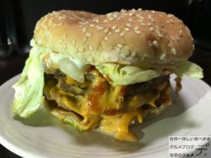 巨大ハンバーガーバーガーキングburgerkingマキシマム超ワンパウンドビーフバーガーデカ盛り進撃のグルメ