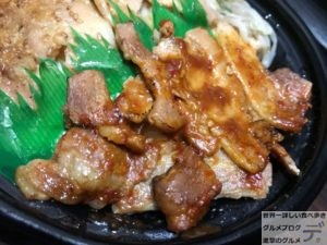 ファミマ炙り焼ダブル味噌豚丼100日間コンビニ弁当生活11日目ファミリーマートデカ盛り進撃のグルメ