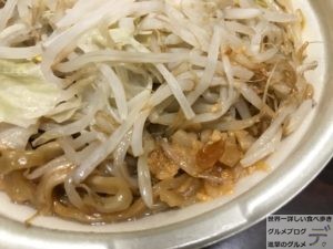 セブンイレブン中華蕎麦とみ田監修ワシワシ食べる豚ラーメン二郎系100日間コンビニ弁当生活4日目デカ盛り進撃のグルメ37