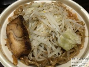 セブンイレブン中華蕎麦とみ田監修ワシワシ食べる豚ラーメン二郎系100日間コンビニ弁当生活4日目デカ盛り進撃のグルメ37