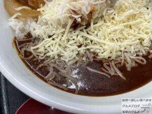 吉野家新メニュー肉だく牛黒カレー大盛りチーズ復活デカ盛り進撃のグルメ