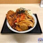 【かつや】豚カルビ焼肉とチキンカツの合い盛り丼【期間限定メニュー】