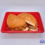 【コメダ珈琲店】ドデカメンチバーガー【数量限定・新メニュー】