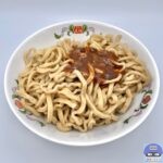 【セブンイレブン】セブンプレミアム 極太麺、とみ田監修 豚ラーメンスープ（二郎系油そば）【新作コンビニ生鮮】